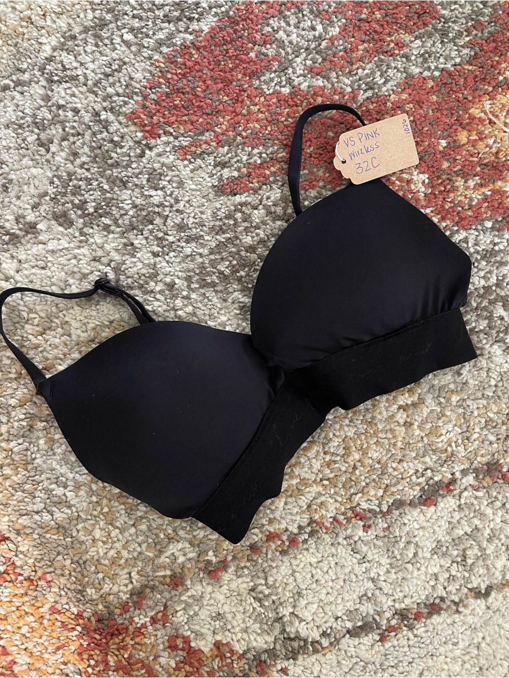 VS PINK Wireless Bra